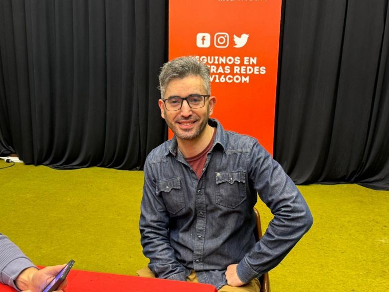 El polit&oacute;logo riocuartense Gustavo Mart&iacute;n cre&oacute; una IA para auditar ordenanzas y leyes