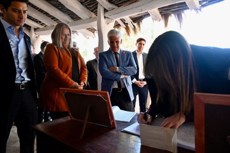 El Gobernador y la ministra de Capital Humano de Naci&oacute;n recorrieron el Solar Hist&oacute;rico