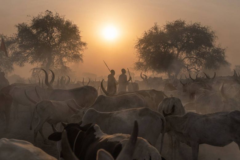 Mundari, los pastores nómadas del Nilo
