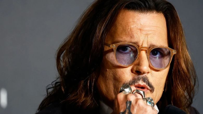 Encontraron a Johnny Depp inconsciente en la habitación de un hotel y preocupa su estado de salud