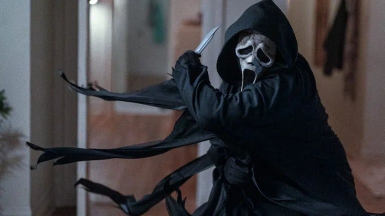 Sin director y sin estrellas: la crisis de “Scream 7″ y qué le espera a la saga